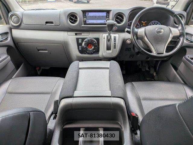 Nissan NV350 Caravan 2018-08 8037421-2