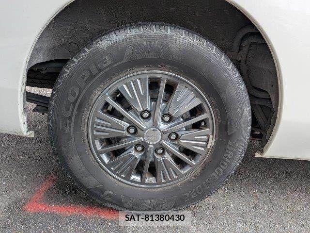 Nissan NV350 Caravan 2018-08 8037421-29