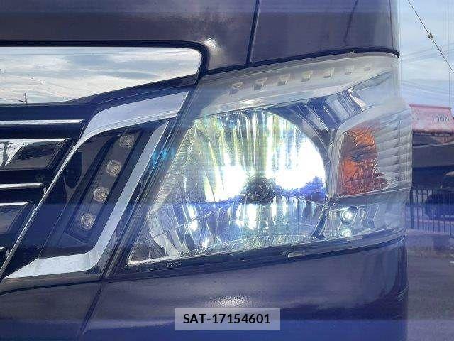 Nissan NV350 Caravan 2015-03 8075016-14