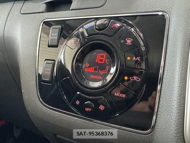 Nissan NV350 Caravan 2018-09 8075015-18