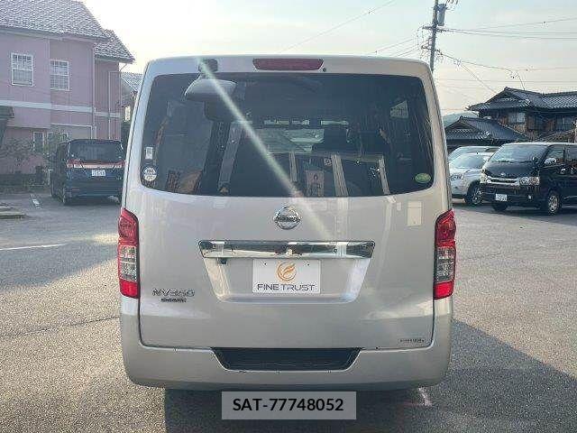 Nissan NV350 Caravan 2018-05 8101015-20