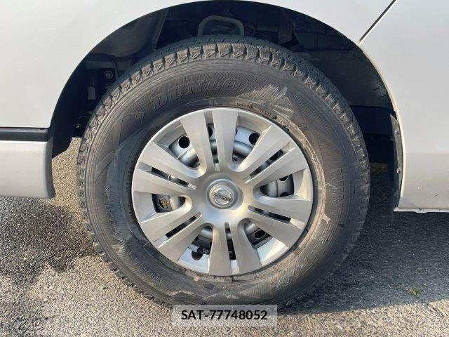 Nissan NV350 Caravan 2018-05 8101015-27