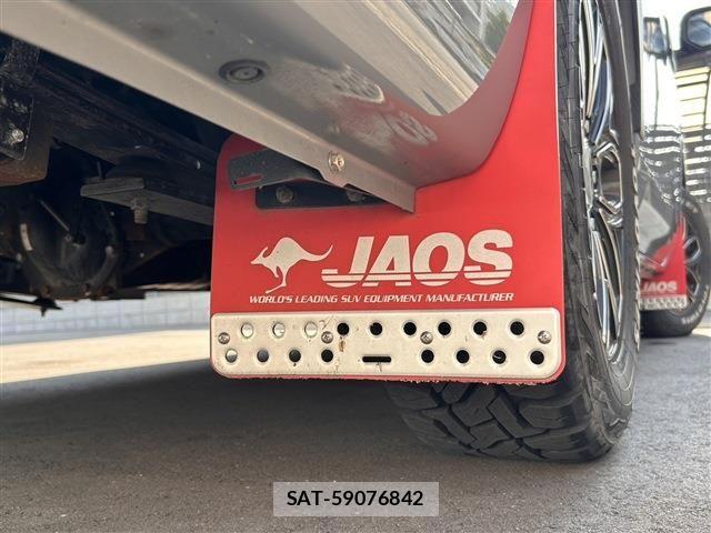 Nissan NV350 Caravan 2021-05 8101011-7