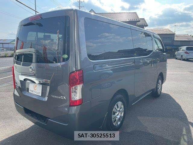 Nissan NV350 Caravan 2017-09 8131753-21
