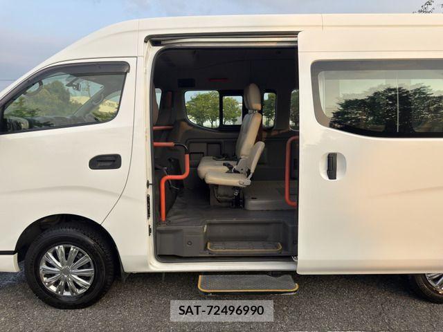 Nissan NV350 Caravan 2014-06 8146377-15