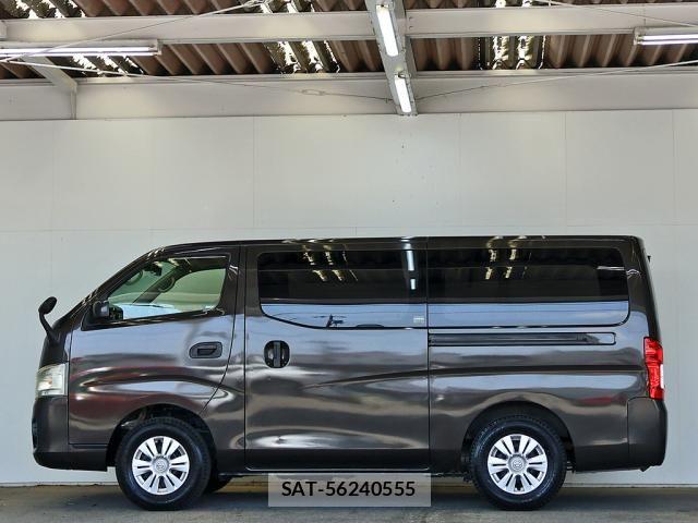 Nissan NV350 Caravan 2015-12 8158953-10