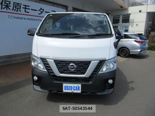 Nissan NV350 Caravan 2020-03 8209370-1