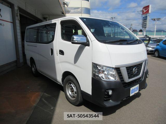 Nissan NV350 Caravan 2020-03 8209370-2