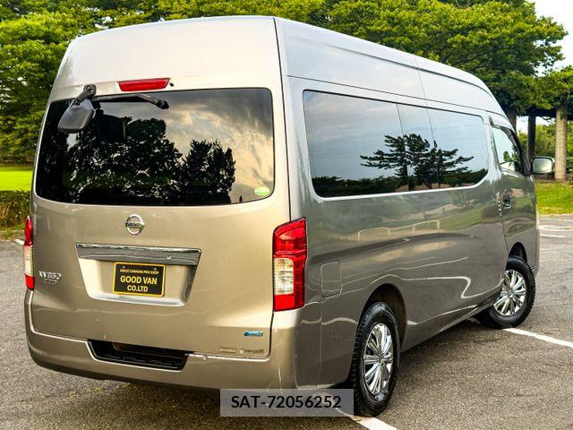 Nissan NV350 Caravan 2013-02 8209371-3