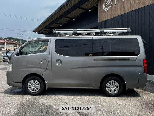 Nissan NV350 Caravan 2013-04 8246246-18