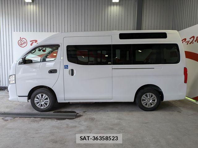 Nissan NV350 Caravan 2020-04 8316185-4