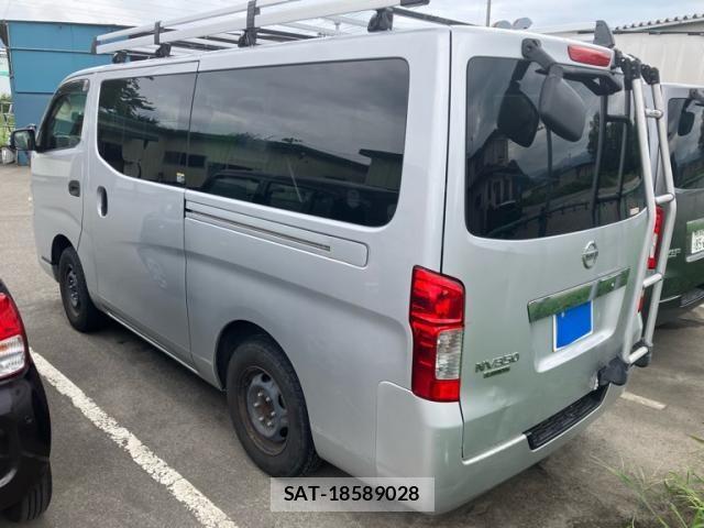 Nissan NV350 Caravan 2017-09 8316191-9