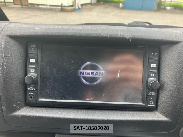 Nissan NV350 Caravan 2017-09 8316191-20
