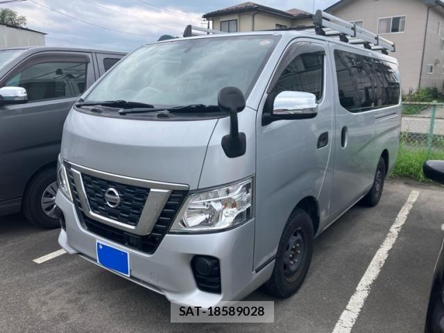 Nissan NV350 Caravan 2017-09 8316191-2
