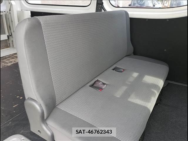Nissan NV350 Caravan 2020-12 8316186-16