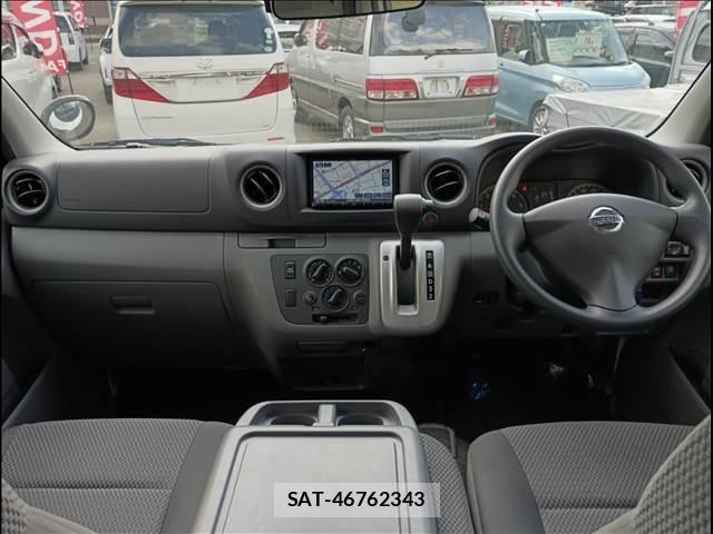 Nissan NV350 Caravan 2020-12 8316186-2