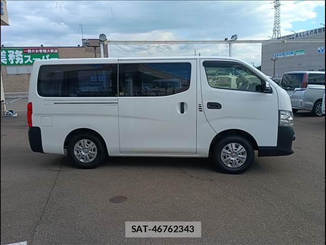 Nissan NV350 Caravan 2020-12 8316186-3