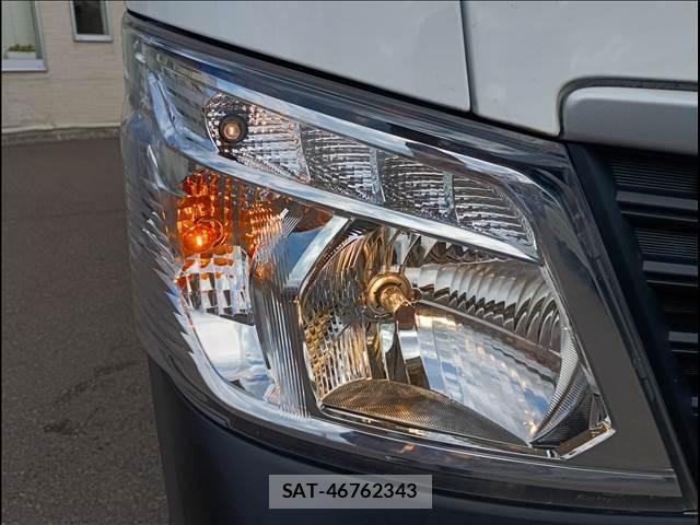 Nissan NV350 Caravan 2020-12 8316186-5
