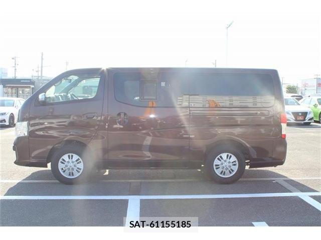 Nissan NV350 Caravan 2018-05 8337265-13
