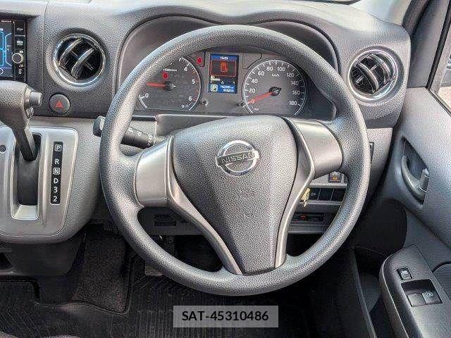Nissan NV350 Caravan 2018-01 8337268-11