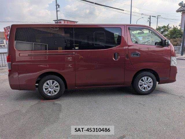 Nissan NV350 Caravan 2018-01 8337268-17