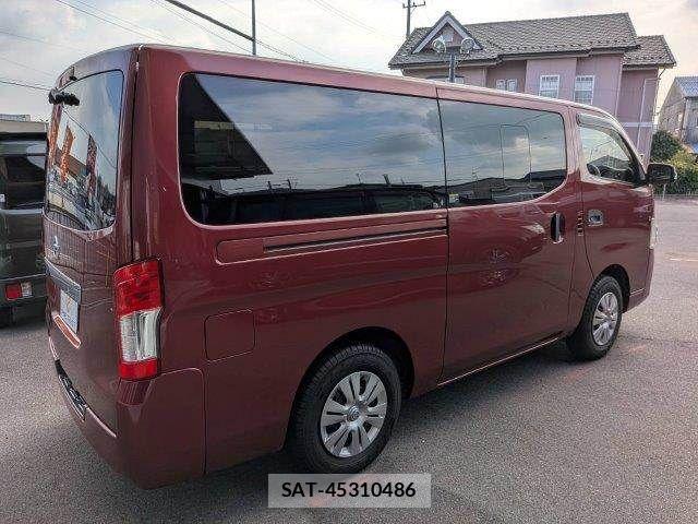Nissan NV350 Caravan 2018-01 8337268-18