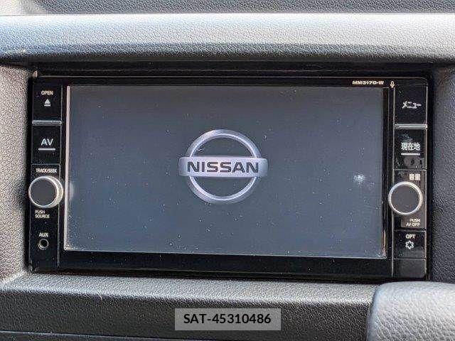 Nissan NV350 Caravan 2018-01 8337268-3