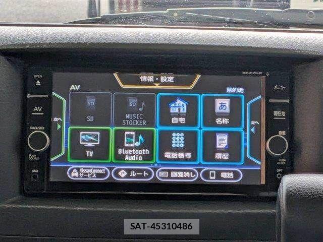 Nissan NV350 Caravan 2018-01 8337268-4