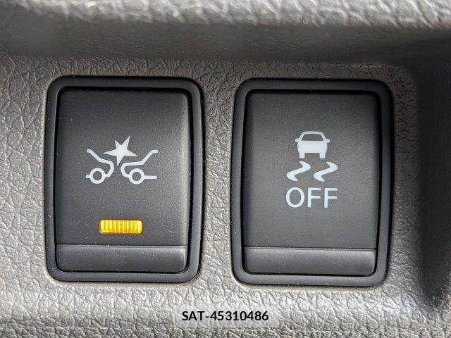 Nissan NV350 Caravan 2018-01 8337268-7