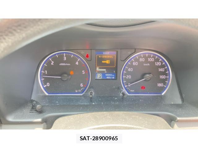 Nissan NV350 Caravan 2015-11 8337272-14
