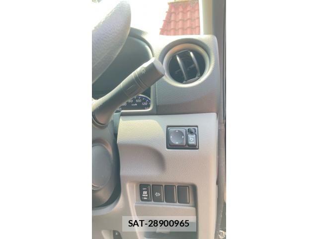 Nissan NV350 Caravan 2015-11 8337272-15