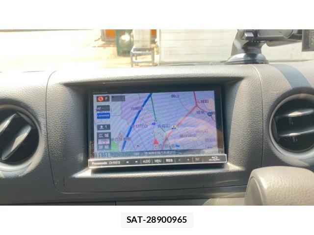 Nissan NV350 Caravan 2015-11 8337272-17