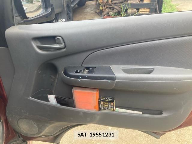 Nissan NV350 Caravan 2019-03 8337270-9