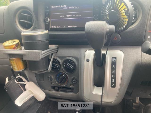 Nissan NV350 Caravan 2019-03 8337270-17