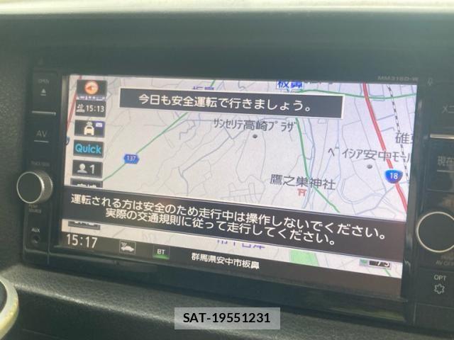 Nissan NV350 Caravan 2019-03 8337270-20
