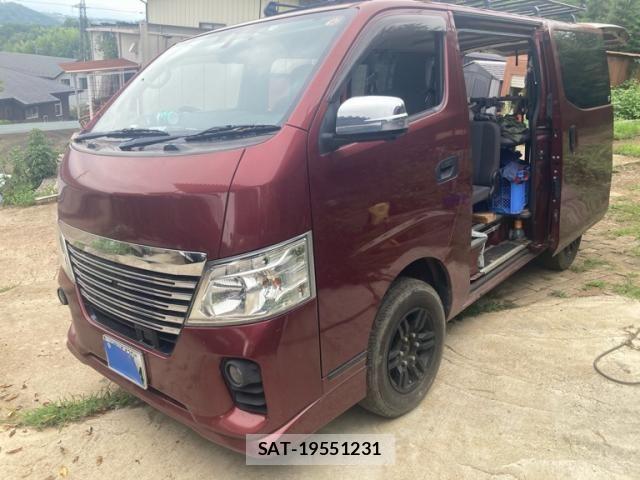 Nissan NV350 Caravan 2019-03 8337270-2