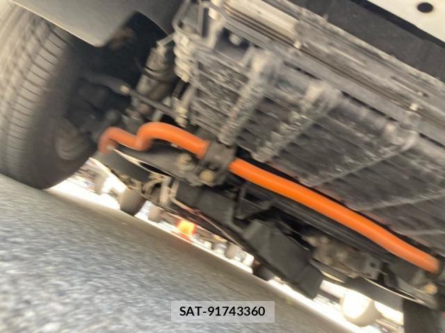 Nissan NV350 Caravan 2021-03 8337266-4