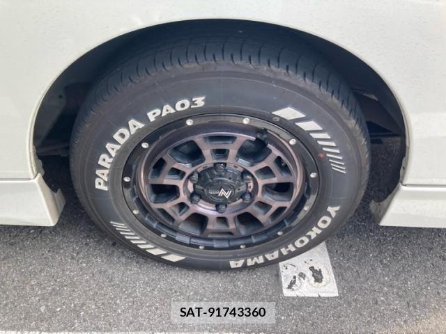 Nissan NV350 Caravan 2021-03 8337266-7