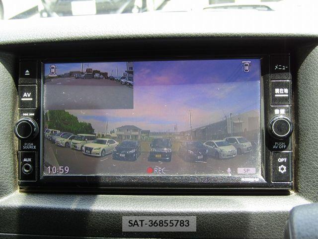 Nissan NV350 Caravan 2021-02 8355283-14