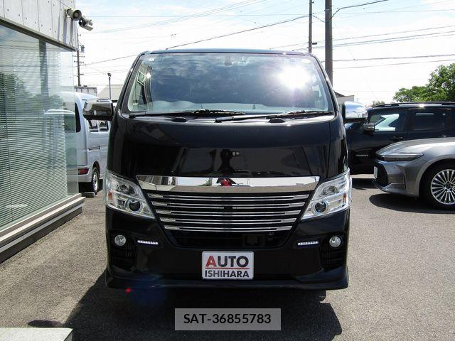 Nissan NV350 Caravan 2021-02 8355283-3