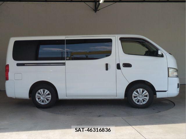 Nissan NV350 Caravan 2017-12 8414151-18