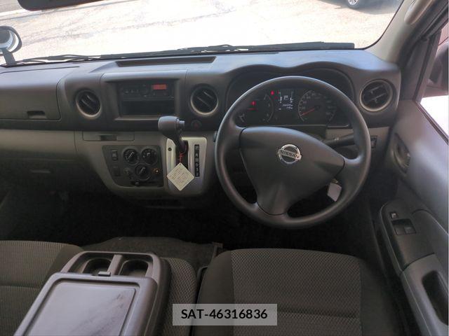 Nissan NV350 Caravan 2017-12 8414151-7