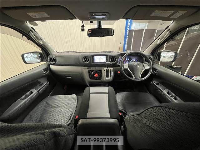 Nissan NV350 Caravan 2020-09 8526413-9