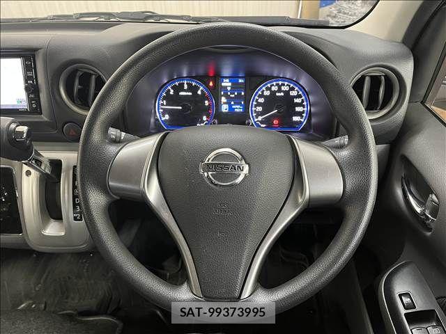 Nissan NV350 Caravan 2020-09 8526413-12