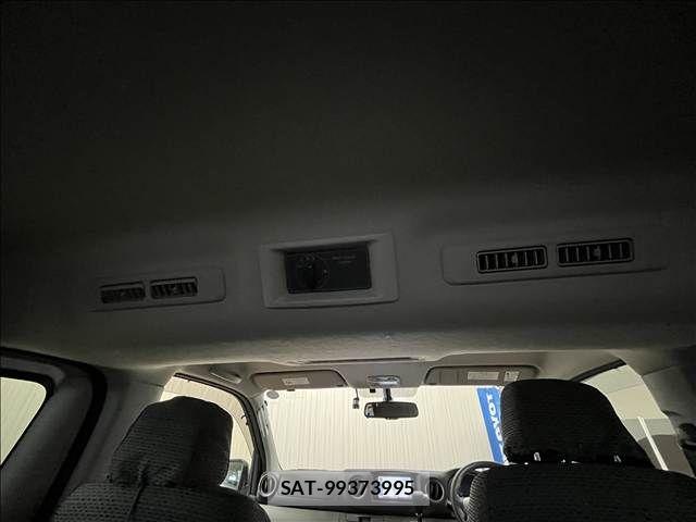 Nissan NV350 Caravan 2020-09 8526413-13