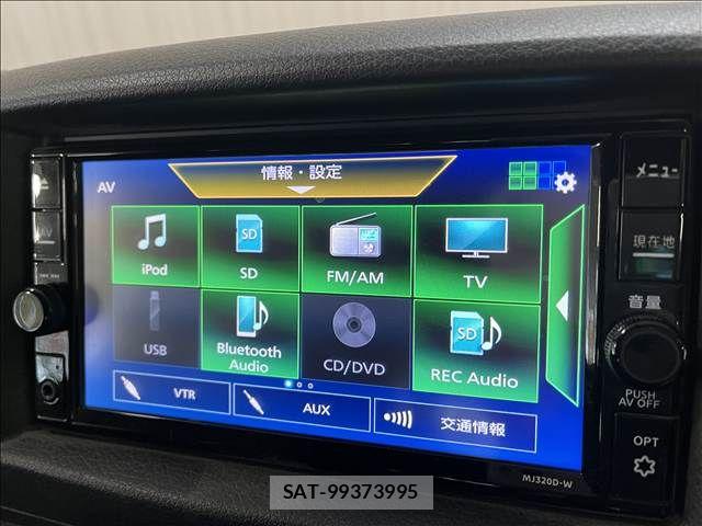 Nissan NV350 Caravan 2020-09 8526413-20