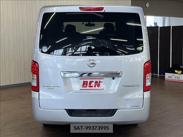 Nissan NV350 Caravan 2020-09 8526413-5