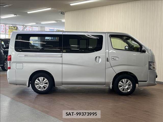 Nissan NV350 Caravan 2020-09 8526413-7