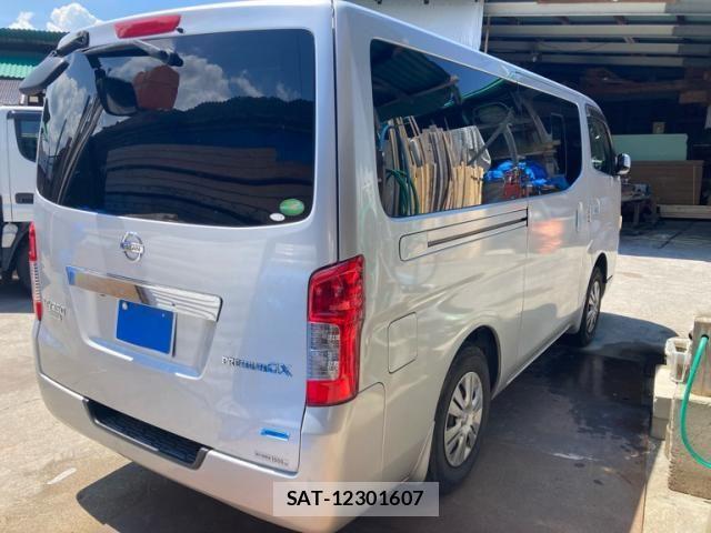Nissan NV350 Caravan 2014-07 8526425-2