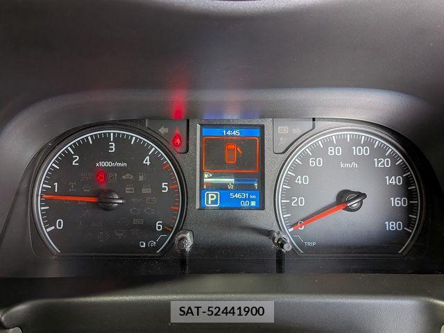 Nissan NV350 Caravan 2020-03 8526423-17